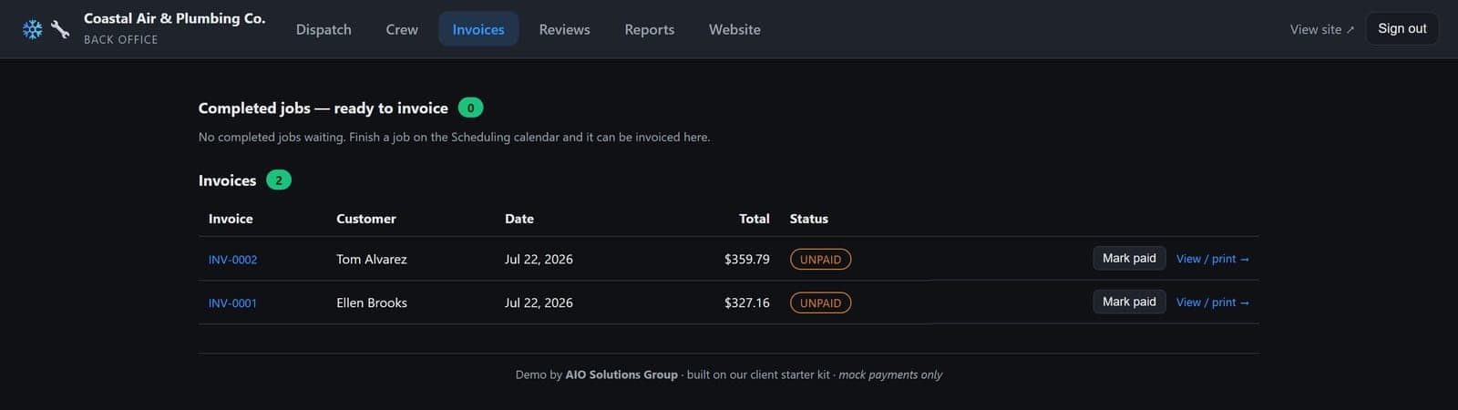 The invoicing view listing generated invoices with totals and payment status.